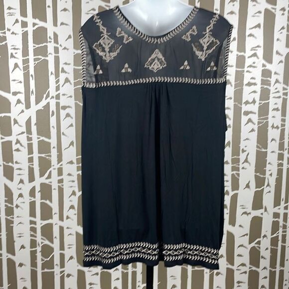 Boho Metallic Embroidered Sheer Shoulder Sleeveless Top 3X - Picture 3 of 8